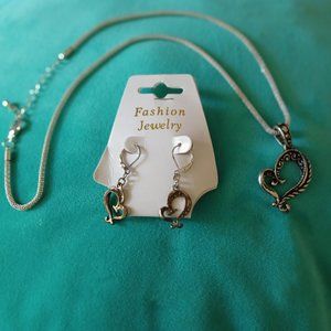 New! Heart Necklace and earrings (set) Vintage